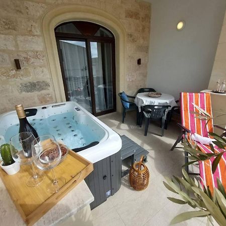 Fl 2 Ta'Lonza Luxury With Hot Tub By Homely Мелліха Екстер'єр фото
